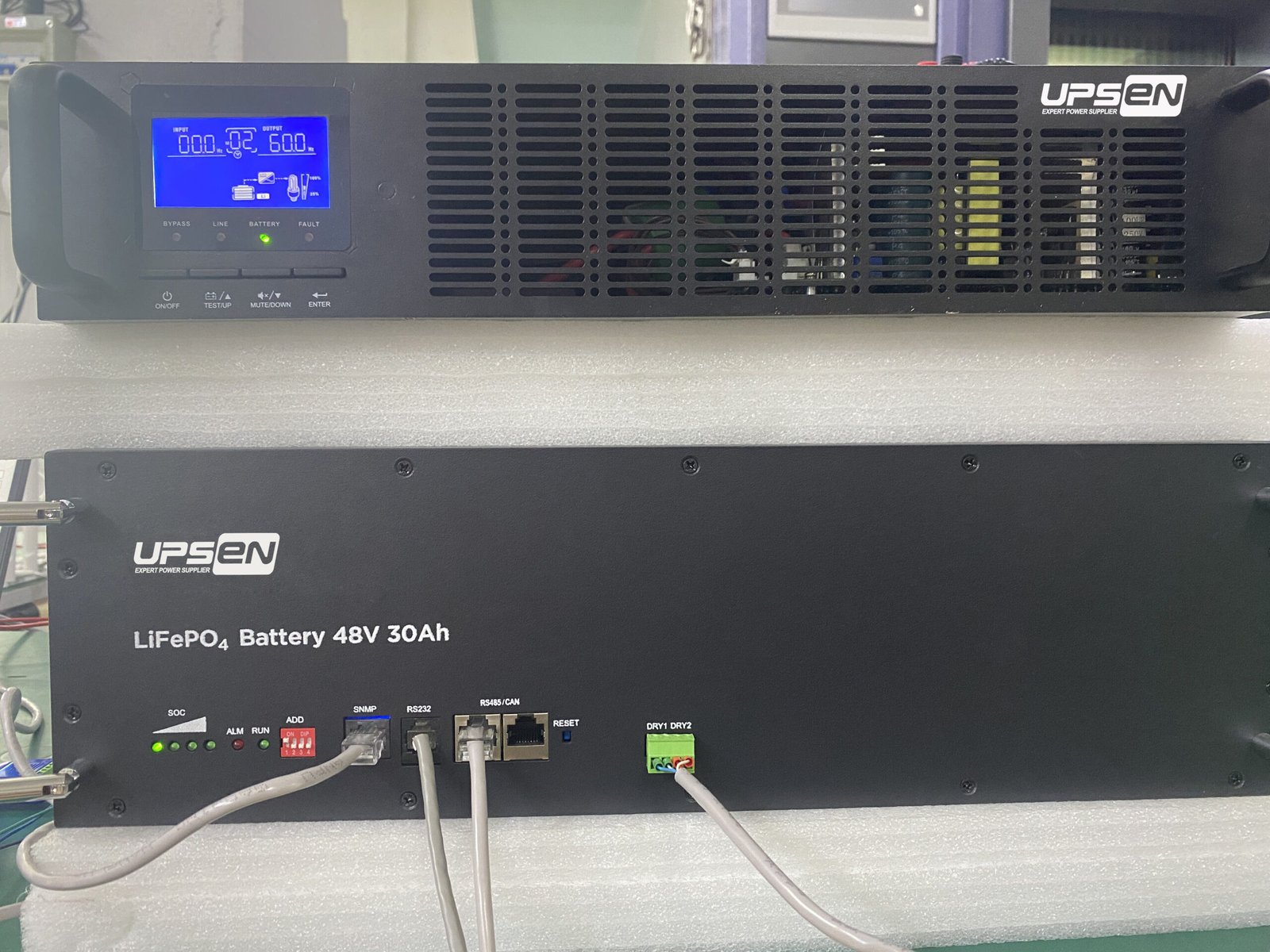 RS Li-ion Battery Series 1K - 3KVA - الصورة 2